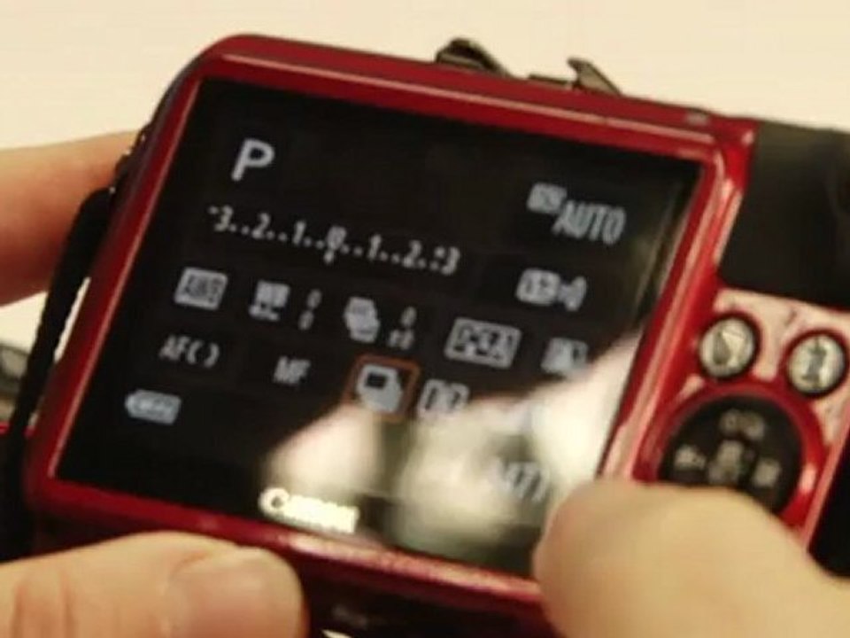 Canon EOS M preview