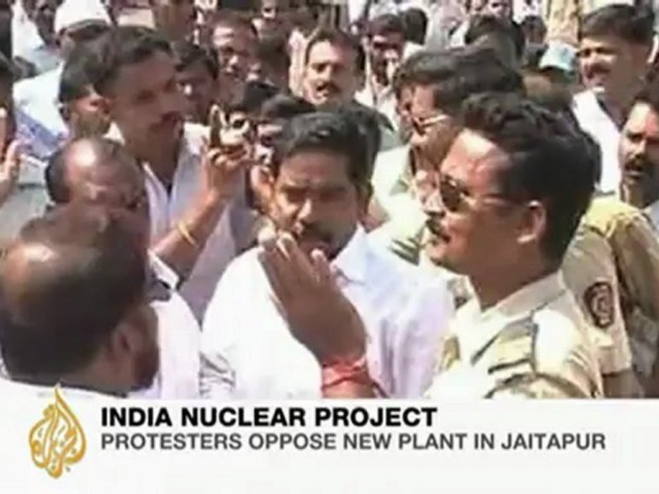 India anti-nuclear protest turns violent