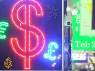 Hong Kong protests over 'low wages'