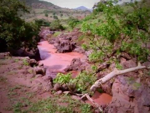 Struggle Over the Nile - Tension and suspicion