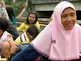 Indonesians seek 'railway therapy'