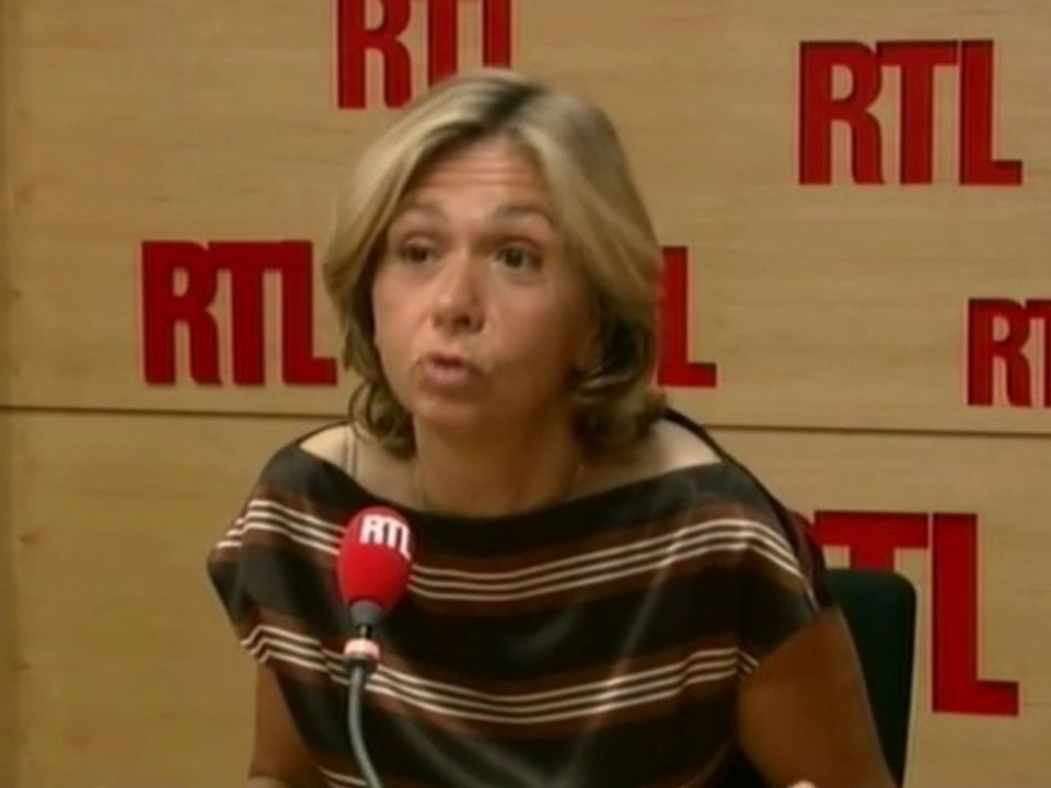 L'UMP et le FN montent au front pour PSA