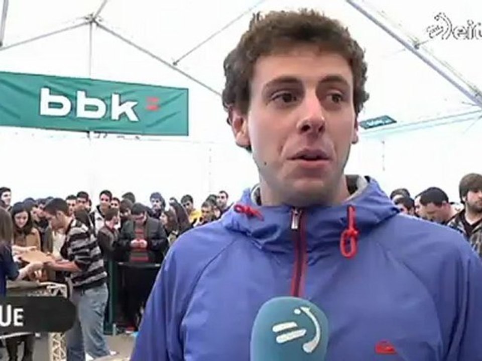 Puente de palillos aguanta 900 kilos