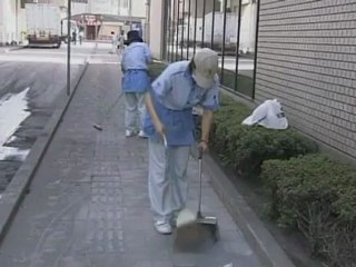 Volcano explodes in Japan