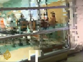 Midnight classes for ambitious Americans