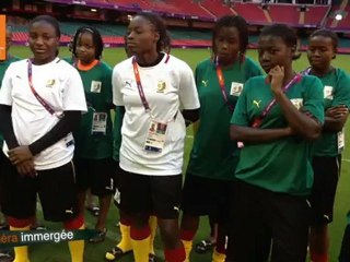 Visite par l'équipe Féminine Olympique Camerounaise du  Millenium Stadium de Cardif avant le match Cameroun-Bresil