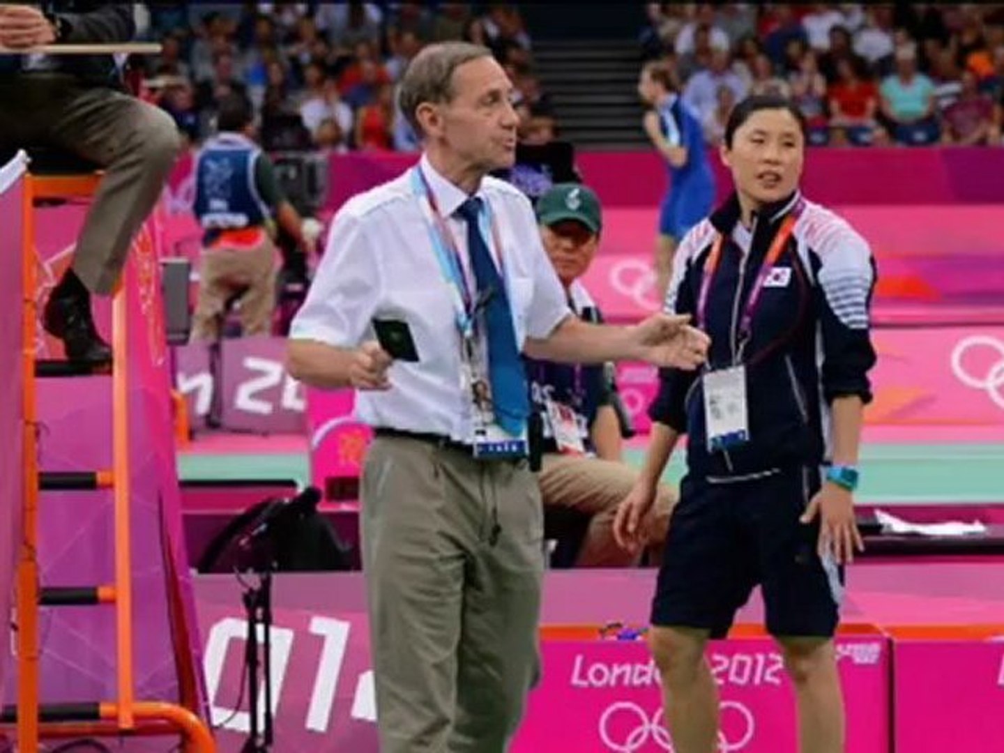 Badminton players expelled