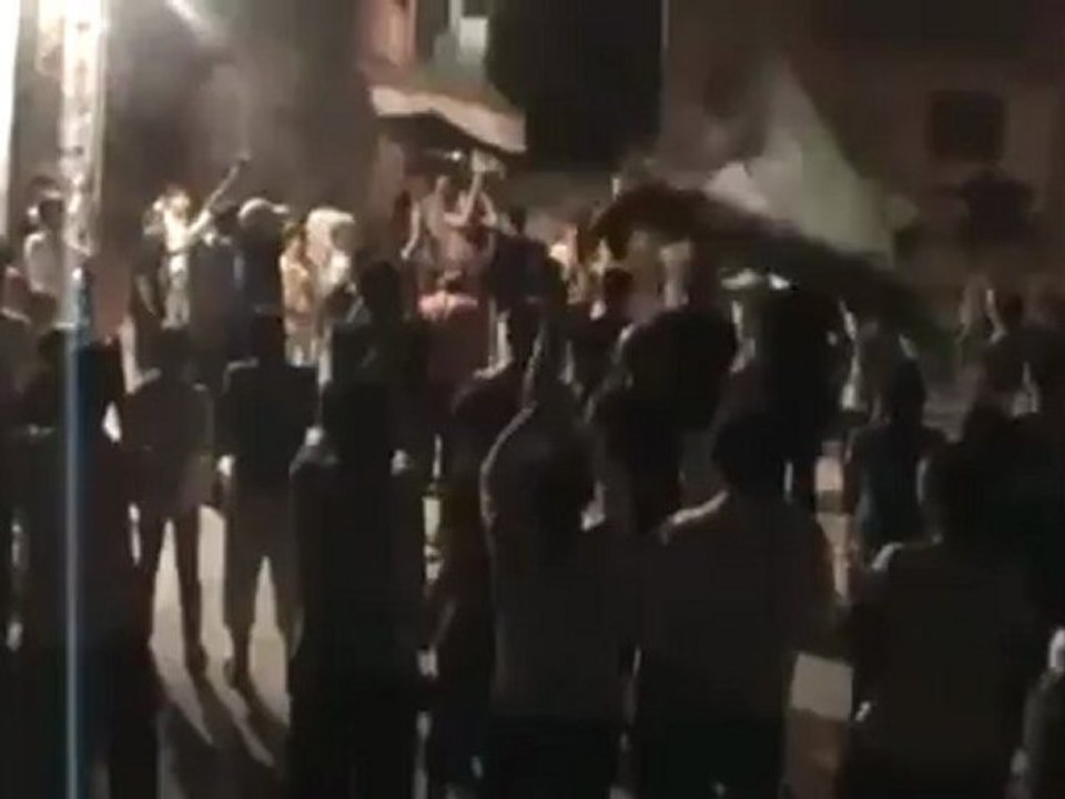 Syria فري برس  حماة المحتلة  الشيخ عنبر   جنوا جنوا البعثيه  24 7 2012 Hama