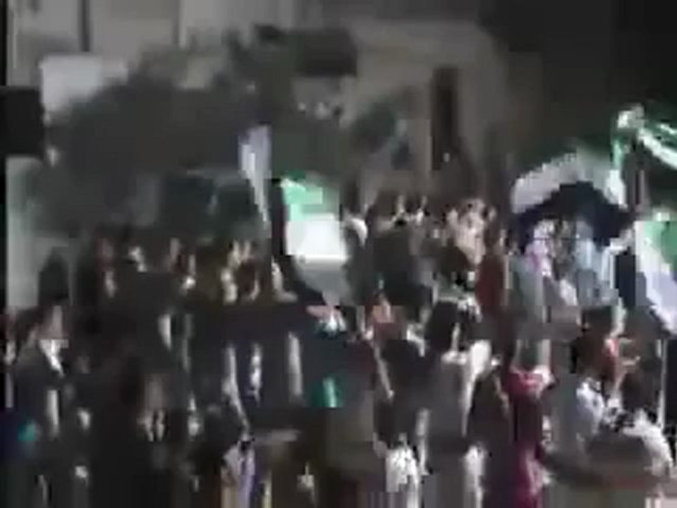 Syria فري برس حماة المحتلة طريق حلب  مسائية جنة جنة ياوطنا  2012 7 23 Hama