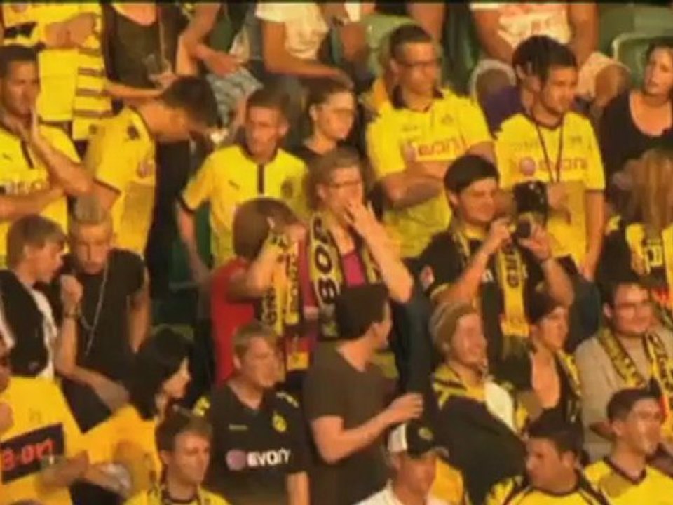 Dortmund siegt bei Reus-Debüt