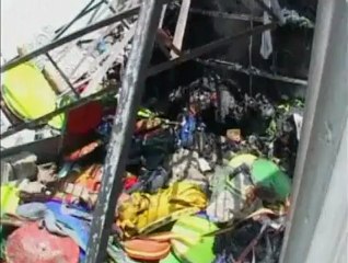 Deadly blast hits Pakistan tribal region