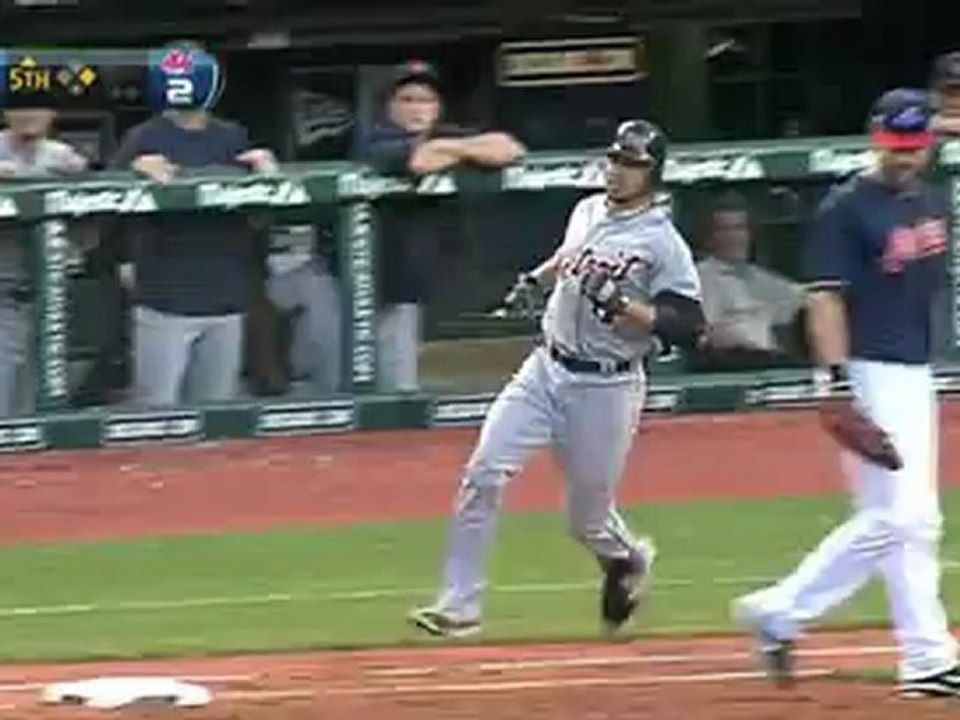 Omar Infante regresa a Detroit