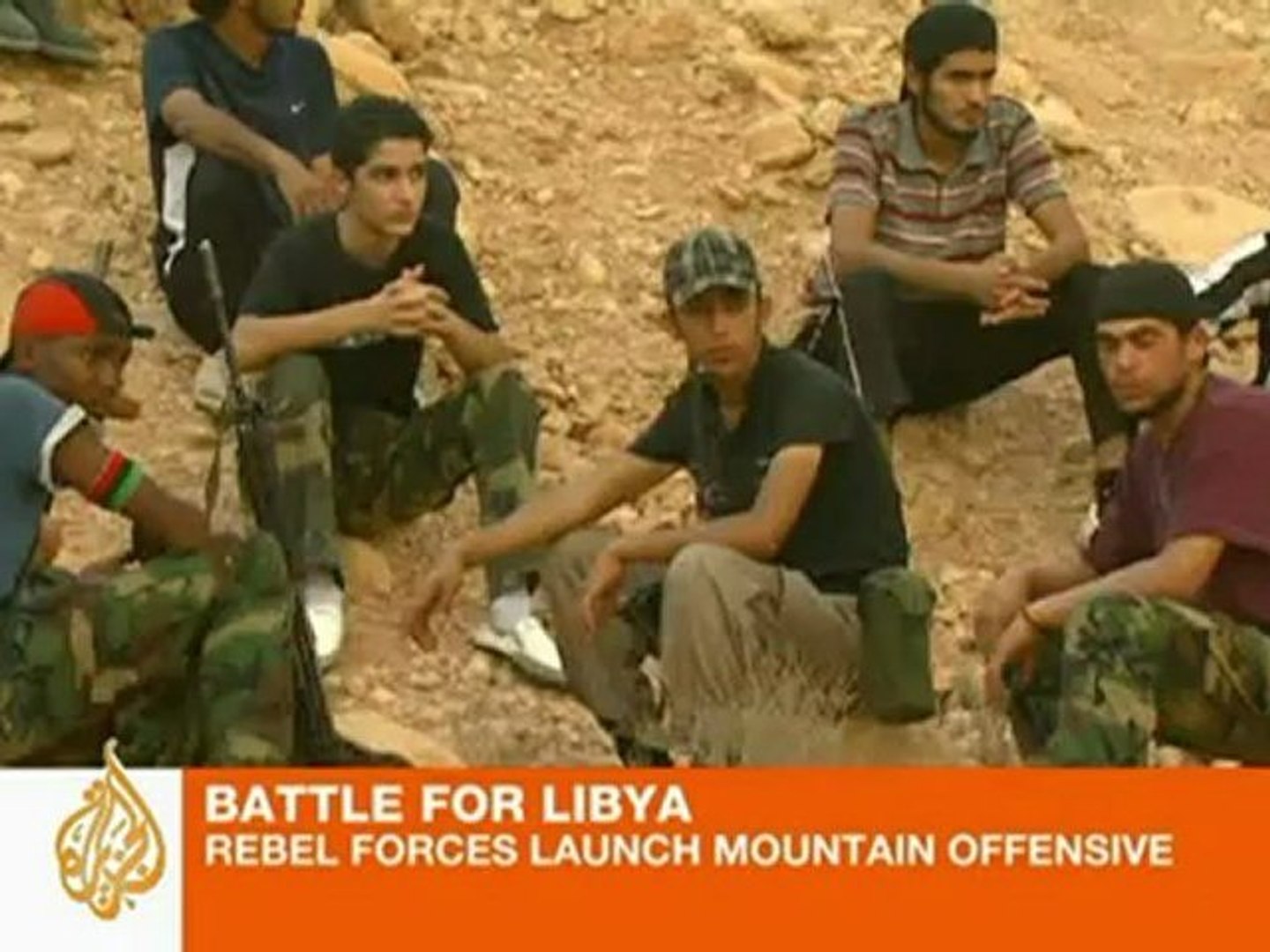 ⁣Libyan rebels launch assault in western mountains