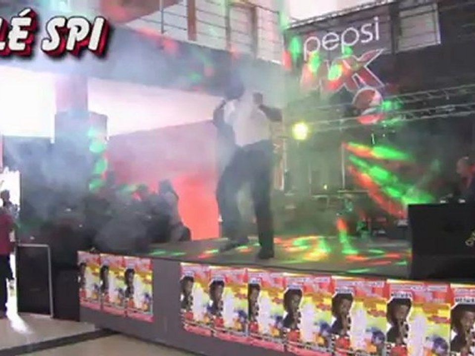 Ledoux paradis en concert au plateau de Meiway à Charleroi "Télé SPI"