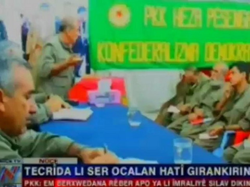 Li bajarê Helebê (14) leşkerên Esad êrîşê bir ser YPG~ê yê sîvîl û 3 ciwanên kurd kuştin û 12 jî birîndar kirin. Bimre Esad û Baas.-20120726-190231_678