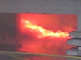 Incendie spectaculaire à la verrerie de Masnières