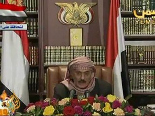 Yemen's Saleh vows to end crisis amid crackdown