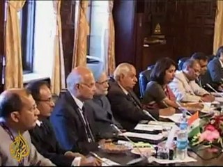 Karzai seals strategic pact with India