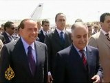 Tunisia closes border with Libya