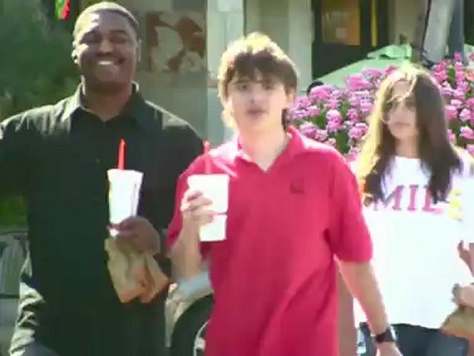 Katherine Jackson wurde nicht entführt. Dafür ist sie am Boden zerstört, weil sie das Sorgerecht für die Jackson-Kinder verliert