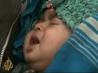 Snow adds to Afghan refugees' woes