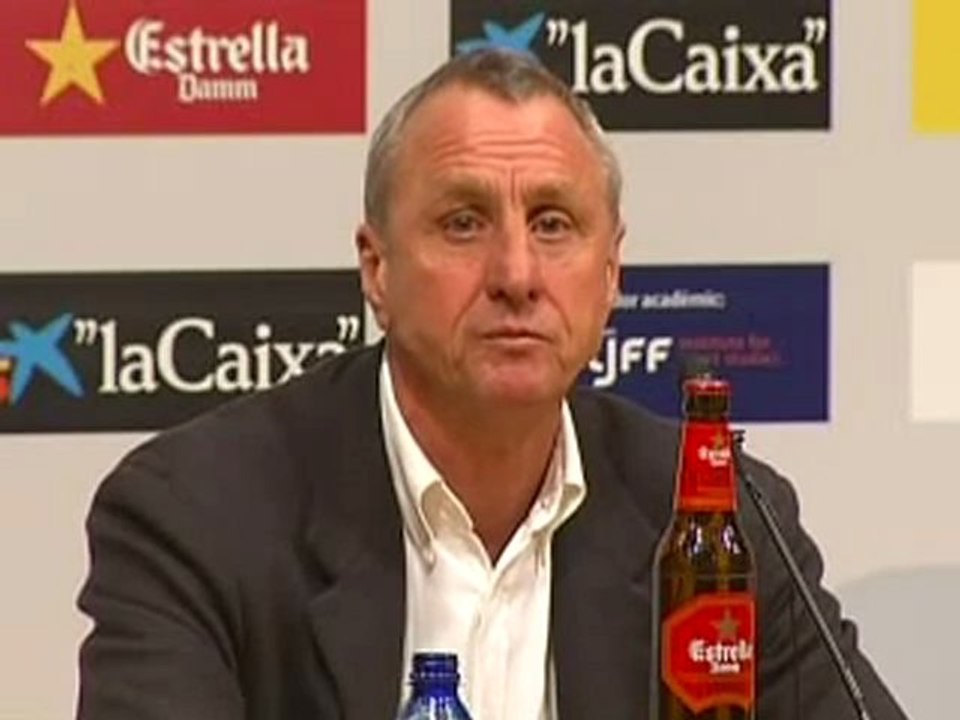 Cruyff: "No había suficiente gente"