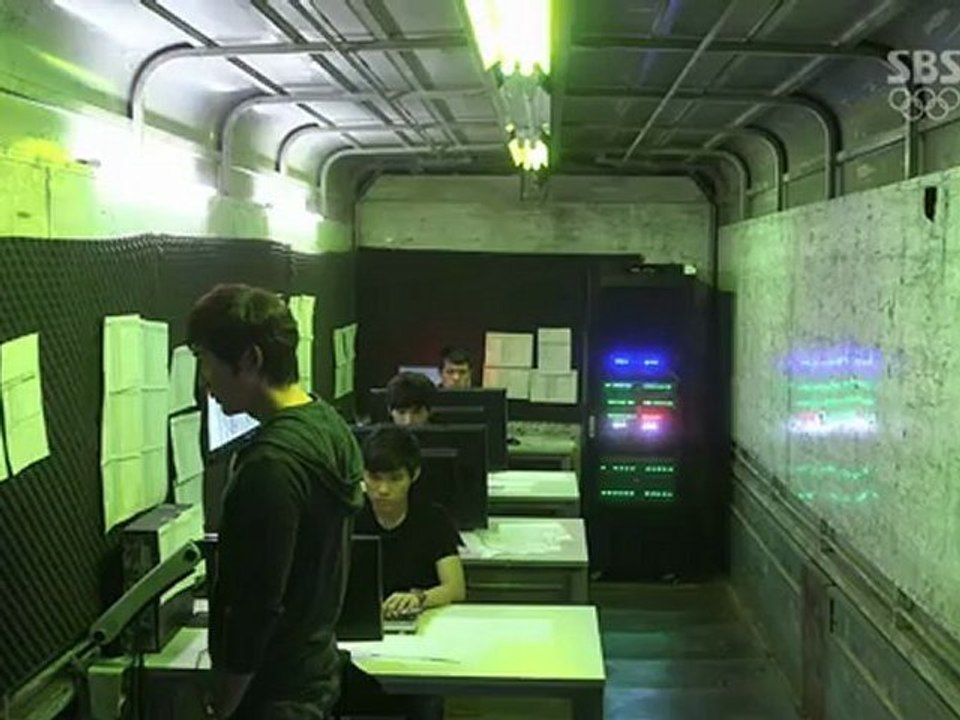 G.E18-002