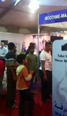 Hire photo booth For fun in your parties
