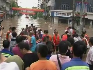 Floods hit large parts of China