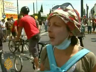 Greek protests turn violent