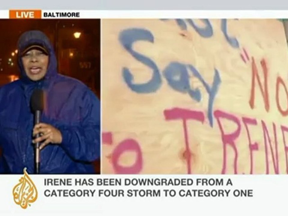 Deaths as Hurricane Irene batters US East Coast