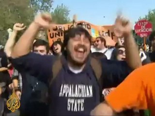 Chile students demand 'education for all'