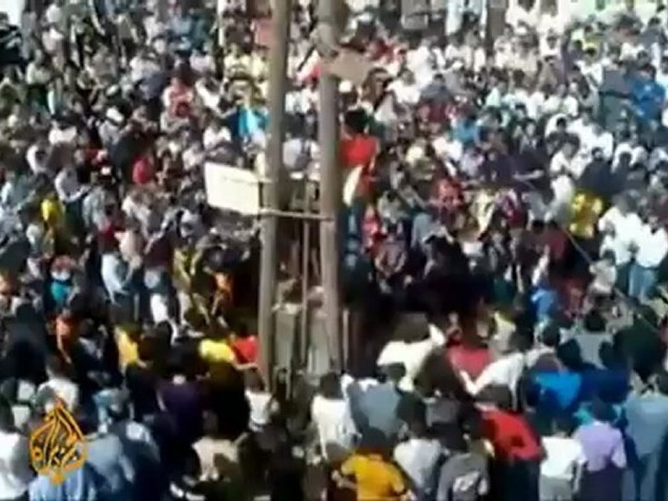 Syrian security lie low in Homs