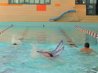 SPORTROOPS: qui peut battre Phelps & Lotche facilement au Papillon?