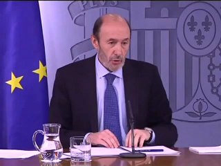 Rubalcaba llama "maledicientes e indocumentados" a los medios críticos