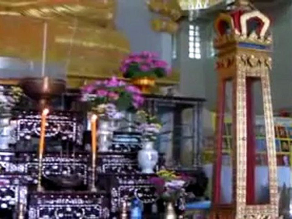 Création d'une amulette Thaï 1 la récitation mantras puissants