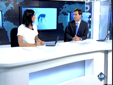 El Comentario de Dieter: Algunos políticos ya meten la tijera - 21/06/11