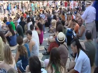 Indignados en Sol: El debate del pueblo de estado de la Nación