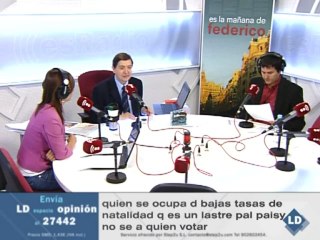 Federico a las 8: Berlusconi afirma que seguirá en política tras dimitir - 14/11/11