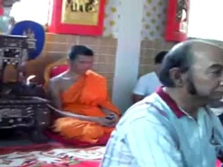 Création d'une amulette Thaï 5 Charge par le pouvoir de l'esprit