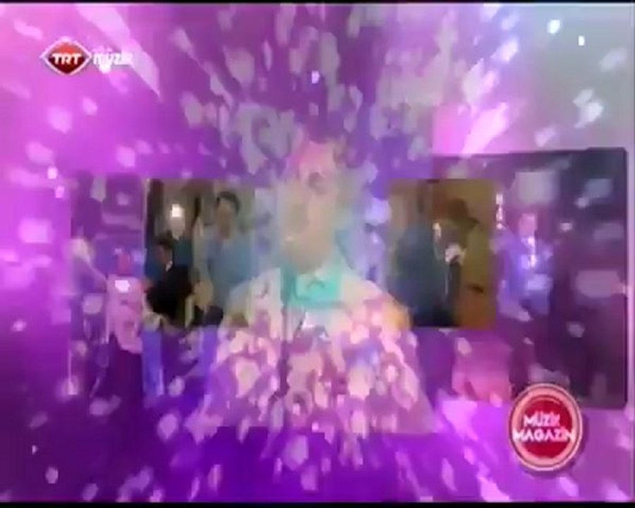 TATİLİNE BODRUM'DA DEVAM EDEN İBRAHİM TATLISES, MÜZİK MAGAZİN PROGRAMINA ÖNEMLİ AÇIKLAMALARDA BULUNDU!