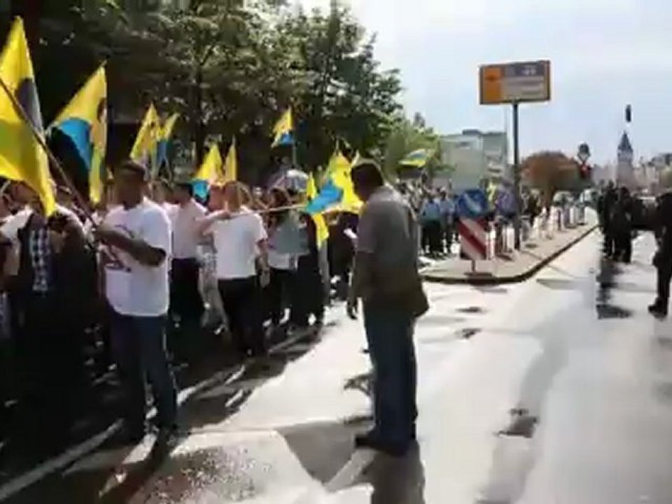 Manifestation des Kurdes a Franfort