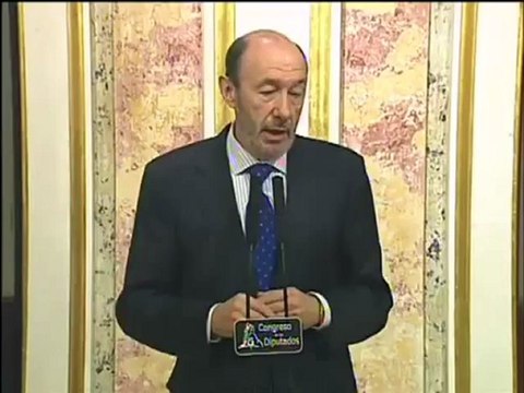 Rubalcaba acusa al PP de no querer acabar con ETA