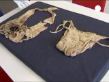 l reggiseno più antico del mondo...è quasi identico al...