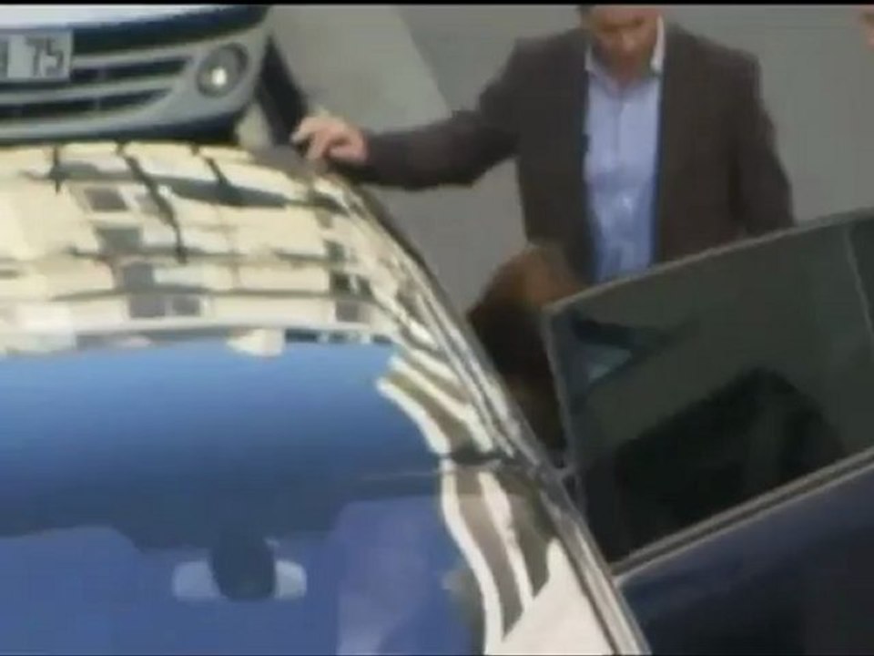 Salida de Carla Bruni con Giulia