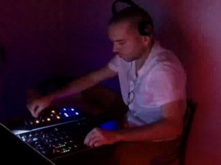 Dj PanDeMolde en Noise off festival