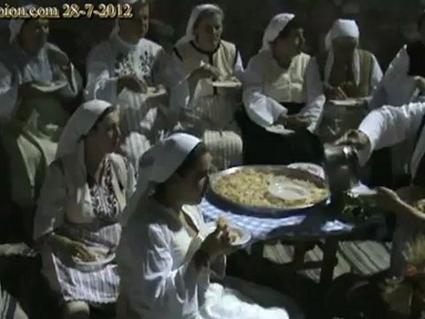Tovoion News Channel Η ΓΙΟΡΤΗ ΤΟΥ ΔΡΑΚΟΥ ΣΤΟΝ ΠΕΛΕΚΑΝΟ ΒΟΪΟΥ 2012