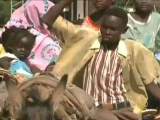 السودان يخفض رسوم نقل النفط من جنوب السودان عبر أراضيه