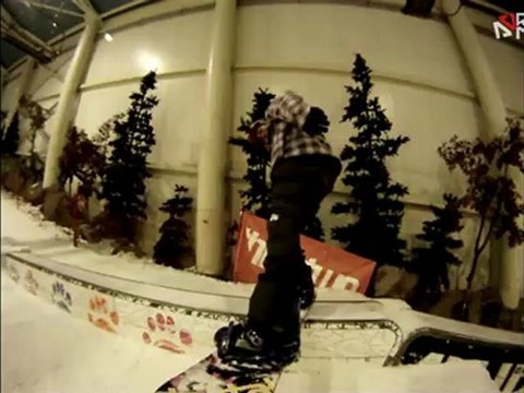 Madrid Summer Snowboard Sessions - Snowboard video - Xtrem Trip Video Contest