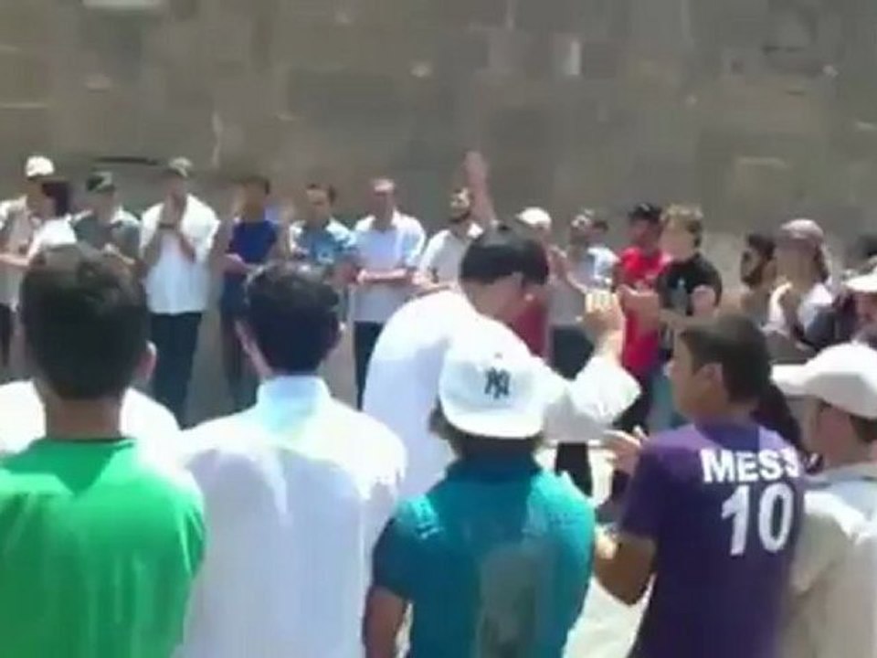 Syria فري برس درعا بصرى الشام جمعة انتفاضة العاصمتين 27 7 2012 Daraa